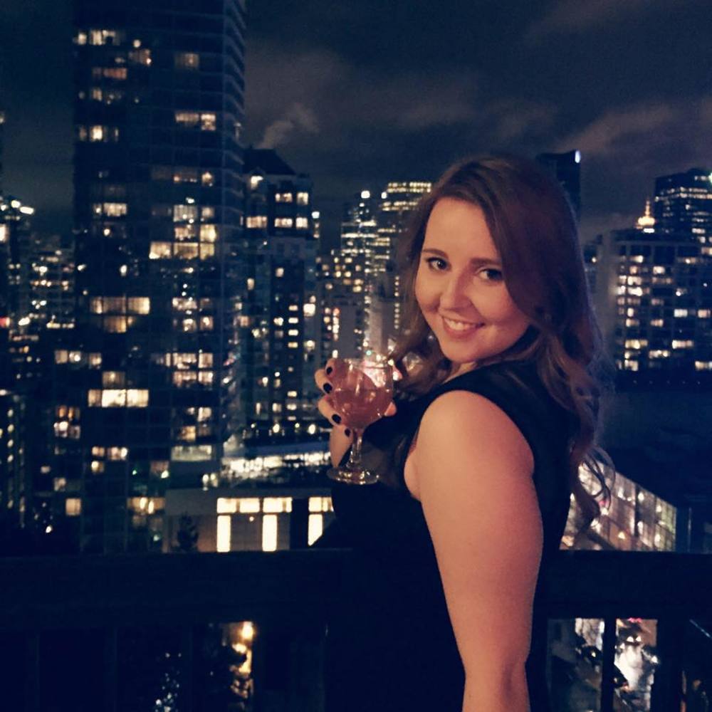 Meet your Posher, Magdalena